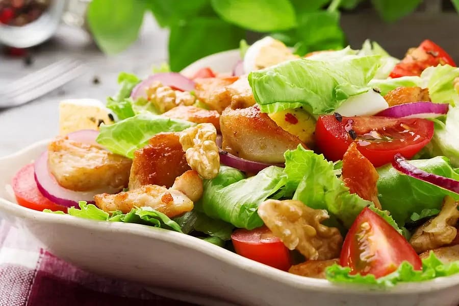Grilled Chicken Salad - Keto Diet for Beginners