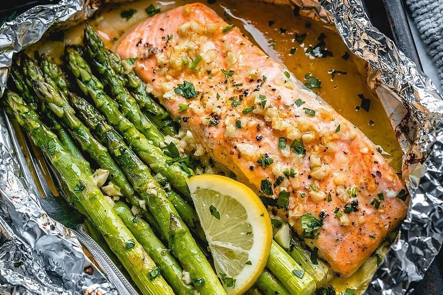Baked Salmon with Asparagus - Keto Diet for Beginners