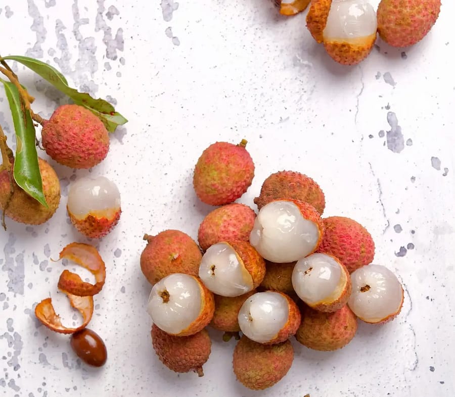 Unlock the Power of Litchis Lychees: A Natural Remedy for Constipation, Kidney Stones, and Other Digestive Problems