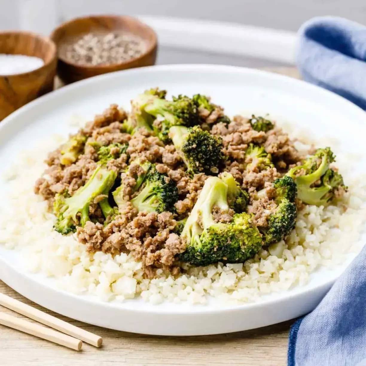 Ground Beef Stir-Fry with Cauliflower Rice